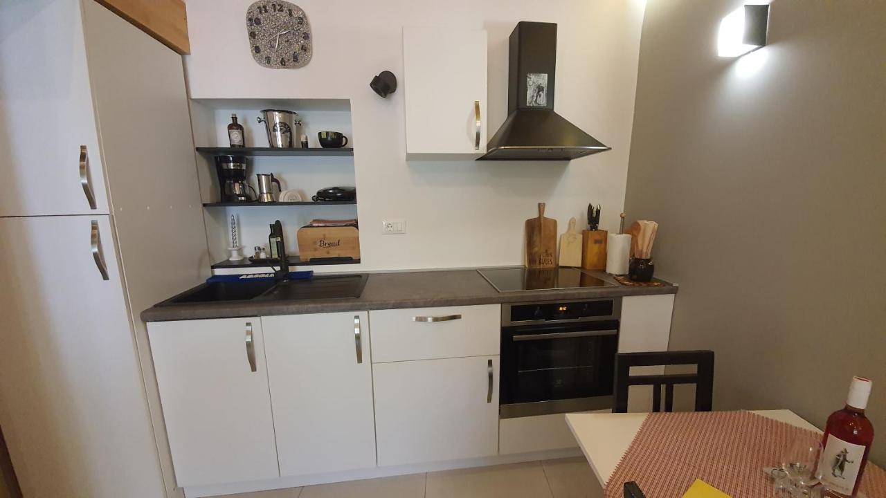 Franceska Apartmani 茨雷斯 外观 照片