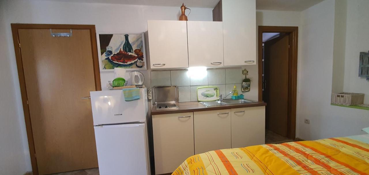 Franceska Apartmani 茨雷斯 外观 照片